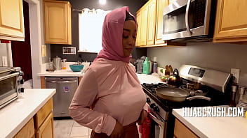 Curvy Ebony In Hijab Rides Like A Pro - Lily Starfire