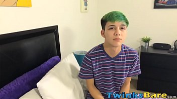 Twinks Casey Xandee And Cole Patrick Barebacking At Home free video