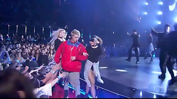 Justin Bieber Performing Love Yourself Company At Iheartradio Music Awards April 3 2016 free video