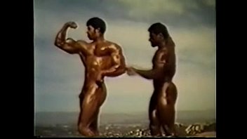 Bill Grant, Tony Pearson - Naked Posedown free video