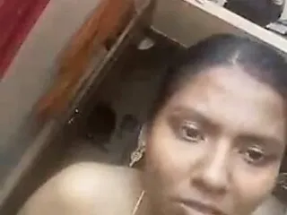 Horny Tamil Girl Showing And Fingering On Video Call free video
